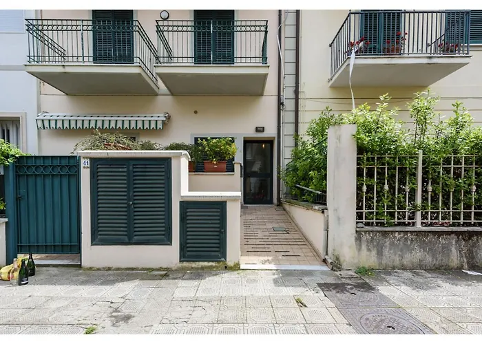 Golden Luxe - Sea Air House דירה לידו די קאמאיורה